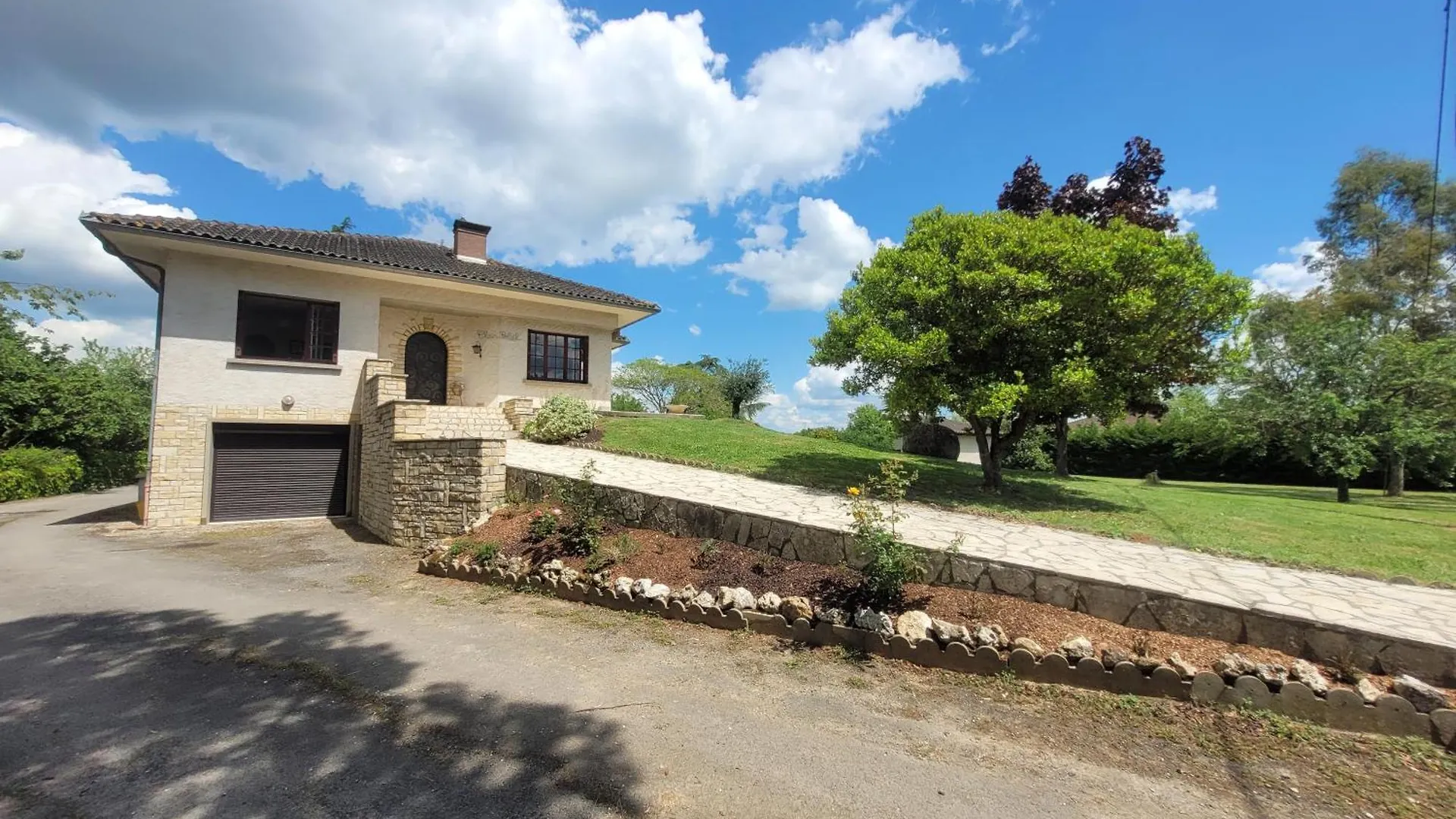 Villa Clair Soleil Au Coeur De La Toscane Occitane Lisle-sur-Tarn Frankrig